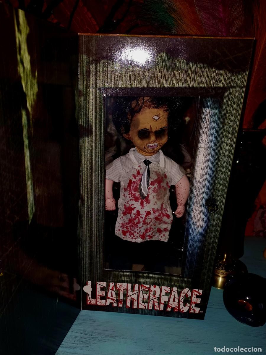 Mu&ntilde;ecas modernas: LIVING DEAD DOLLS LEATHERFACE - Foto 2