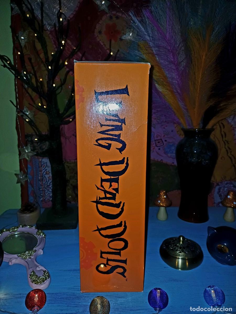 Mu&ntilde;ecas modernas: LIVING DEAD DOLLS A CLOCLWORK ORANGE - Foto 4