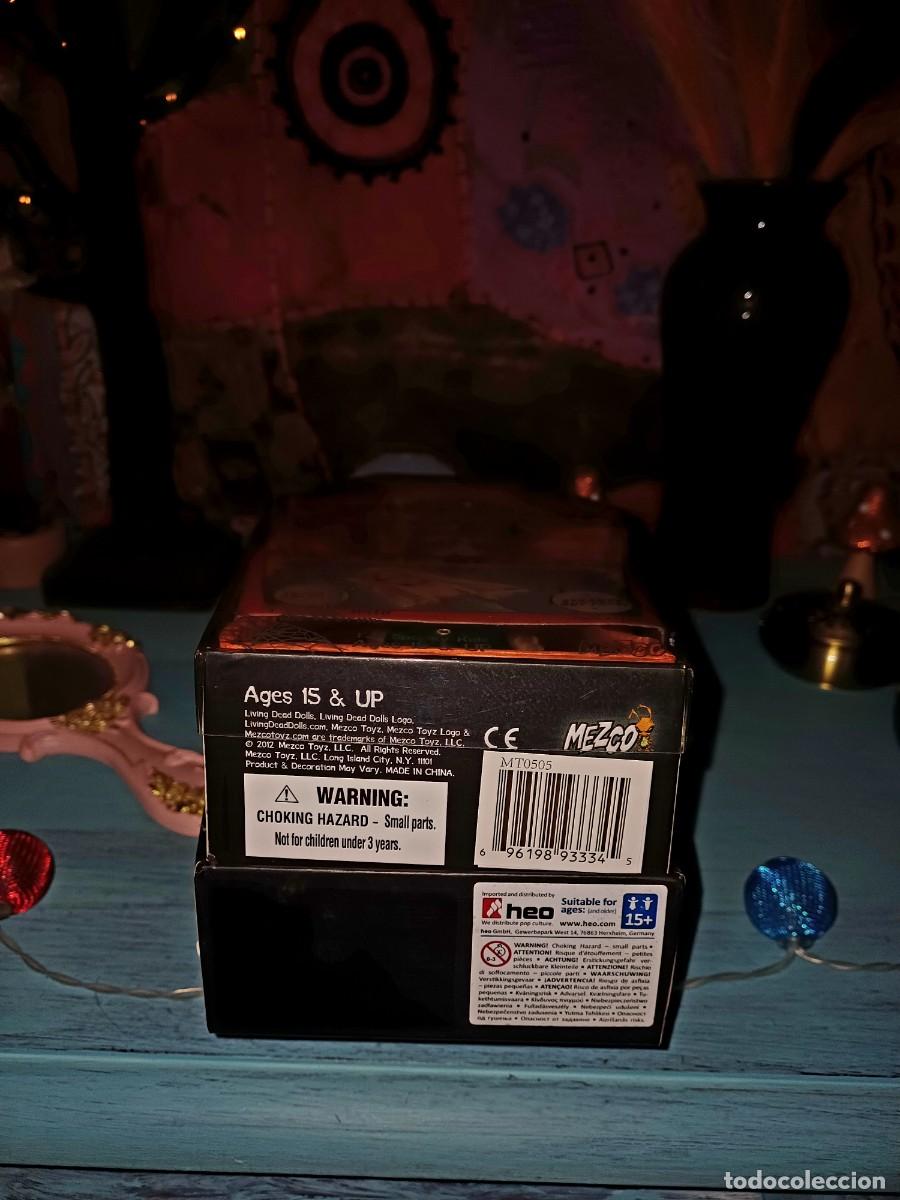 Mu&ntilde;ecas modernas: LIVING DEAD DOLLS FEEJEE MERMAID - Foto 4