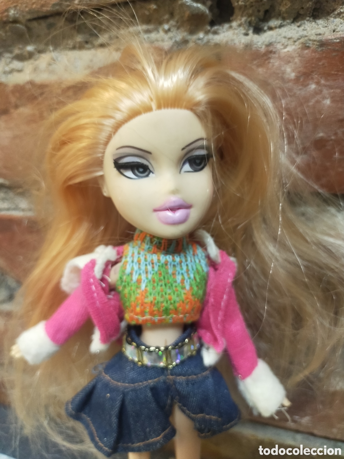 Mu&ntilde;ecas modernas: Mu&ntilde;eca rub&iacute;a estilo Bratz - Foto 2