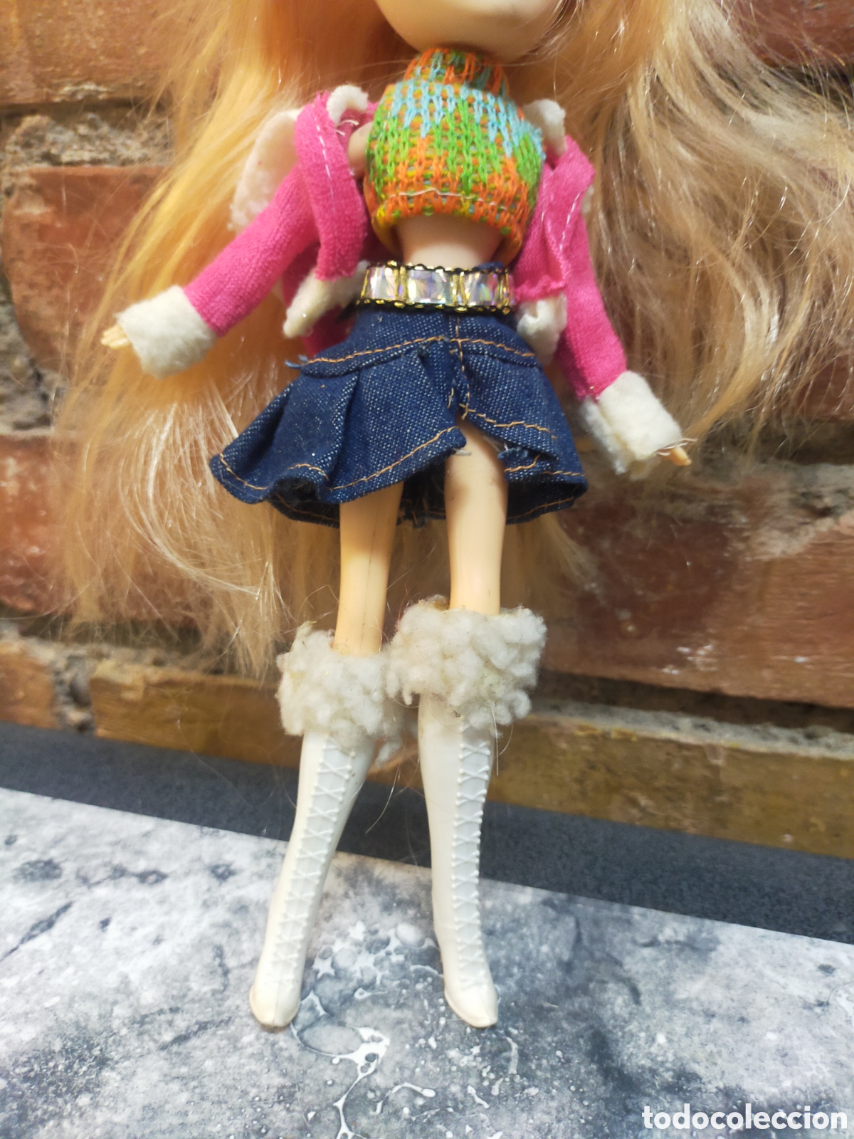 Mu&ntilde;ecas modernas: Mu&ntilde;eca rub&iacute;a estilo Bratz - Foto 3