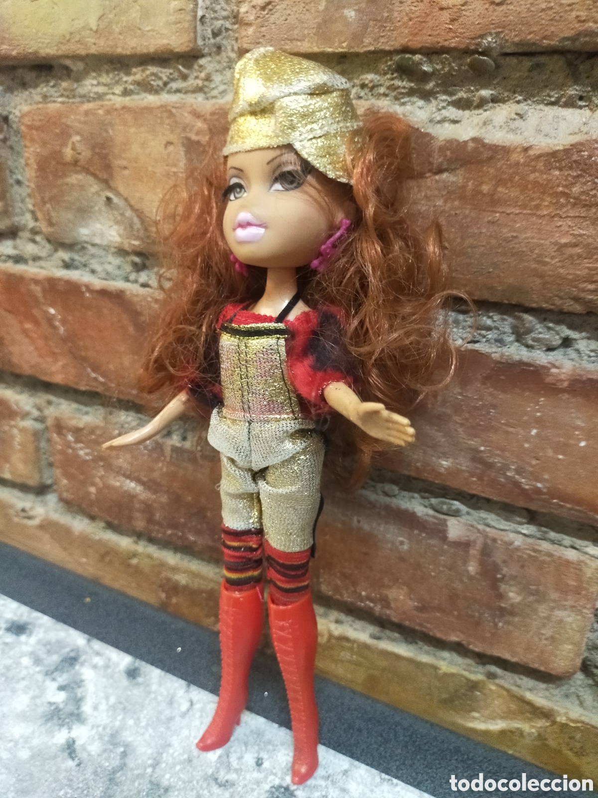 Mu&ntilde;ecas modernas: Mu&ntilde;eca pelirroja estilo Bratz - Foto 3
