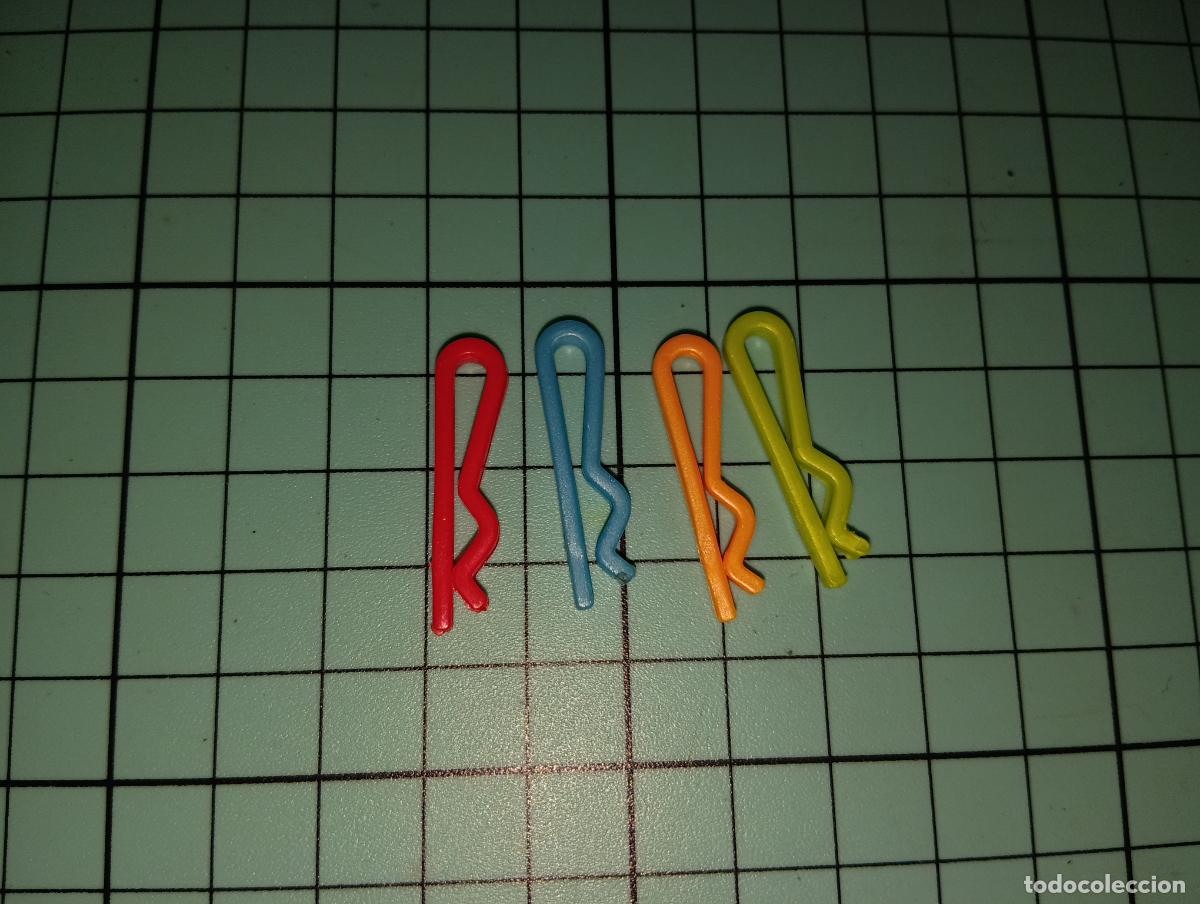 Mu&ntilde;ecas modernas: Pinzas accesorios de mu&ntilde;eca Rainbow high - Foto 2