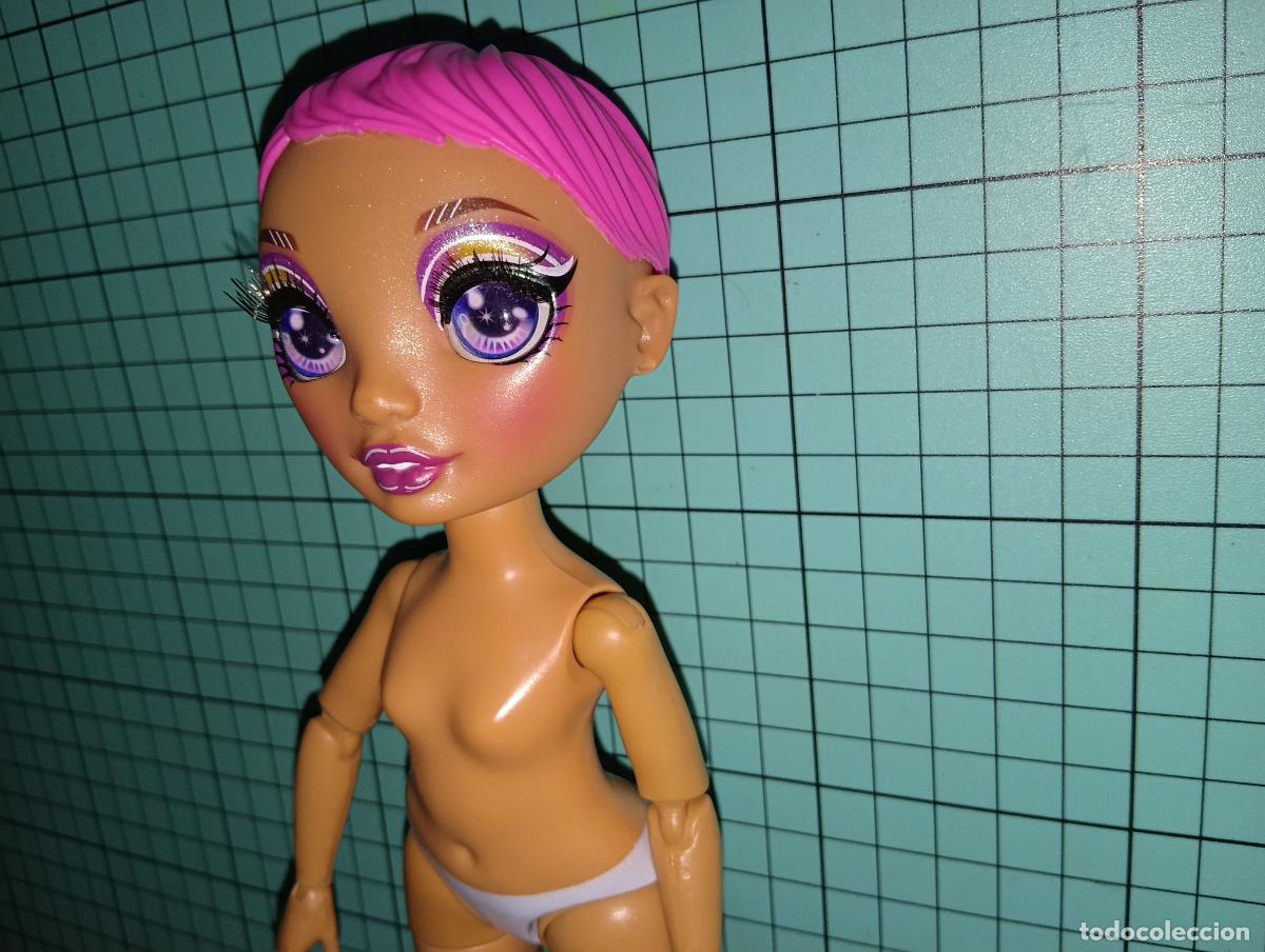Mu&ntilde;ecas modernas: mu&ntilde;eca Rainbow high fashion studio - Foto 3