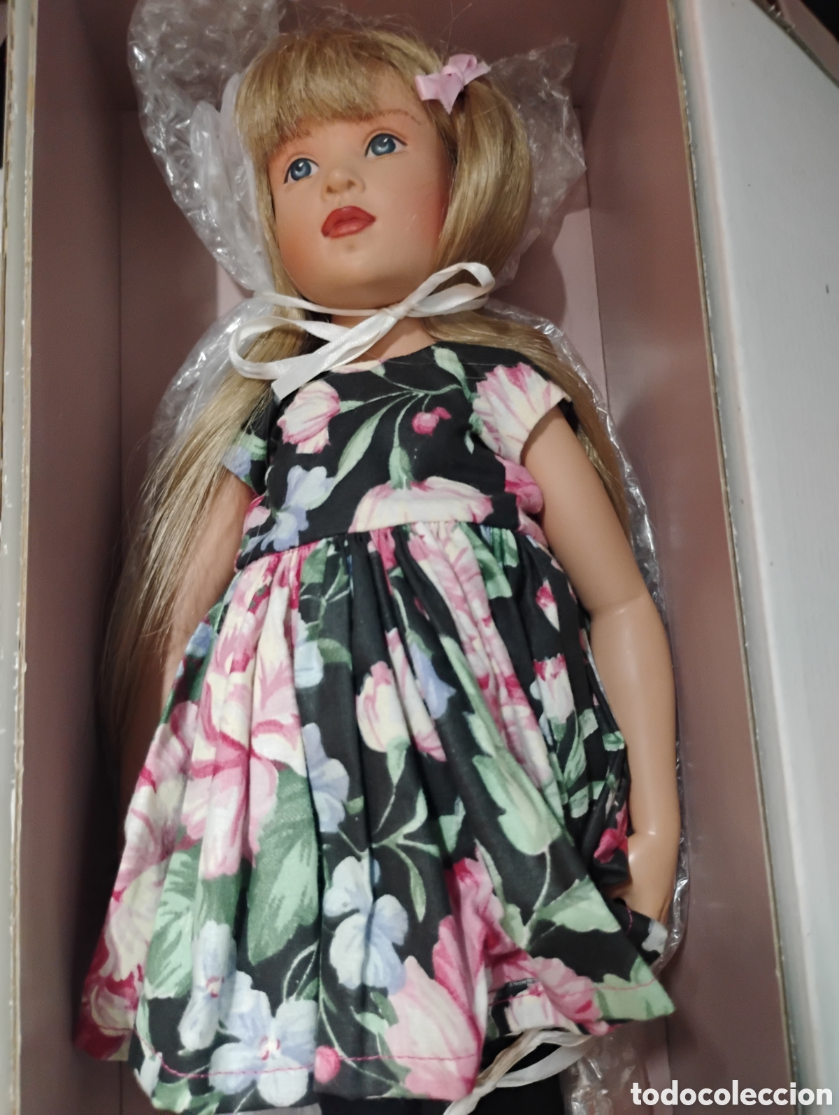 Mu&ntilde;ecas modernas: &diams;Mu&ntilde;eca de Autor MELISSA de Helen Kish - Edici&oacute;n Limitada 138/950 (A&ntilde;o 1996) - 40 cm