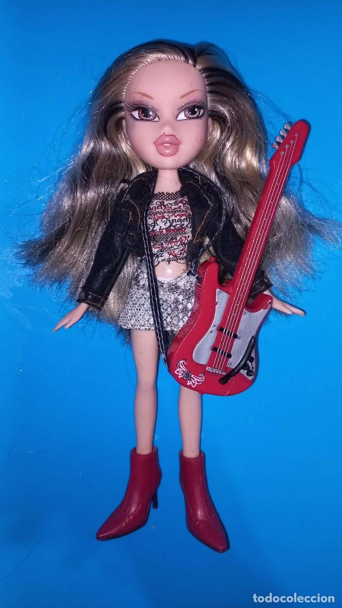 Mu&ntilde;ecas modernas: Mu&ntilde;eca Bratz Cloe Rock Angelz - MGA - 2001