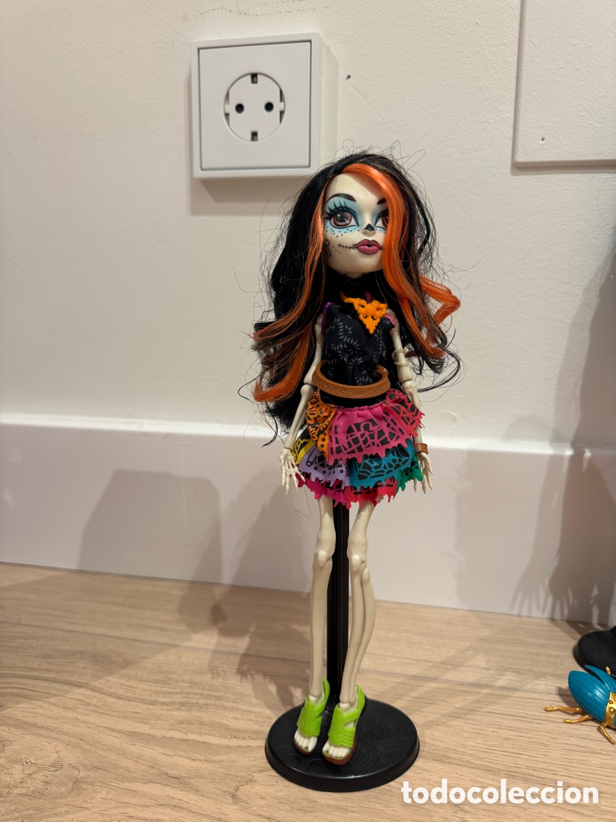 Mu&ntilde;ecas modernas: Mu&ntilde;eca Monster High Skelita Calaveras
