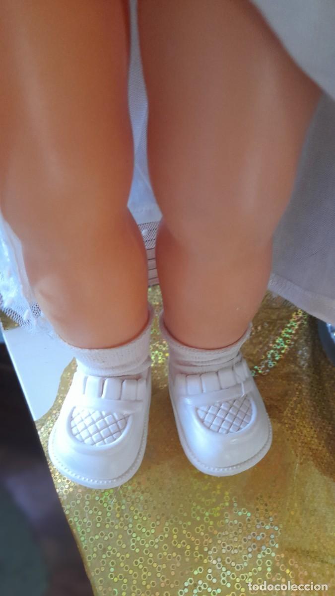 Mu&ntilde;ecas modernas: Mu&ntilde;eca francesa de comuni&oacute;n de la marca Stella - Foto 11