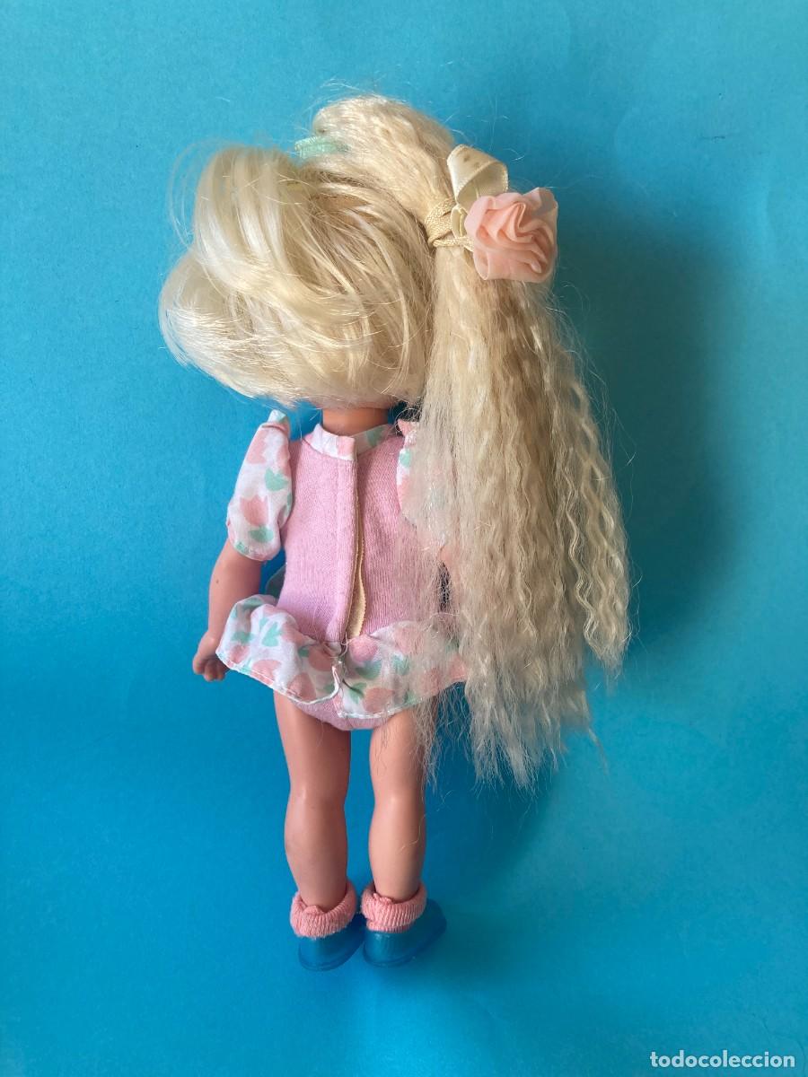 Mu&ntilde;ecas modernas: Boneca Dolly Surprise Playskool Anos 80 - Foto 4