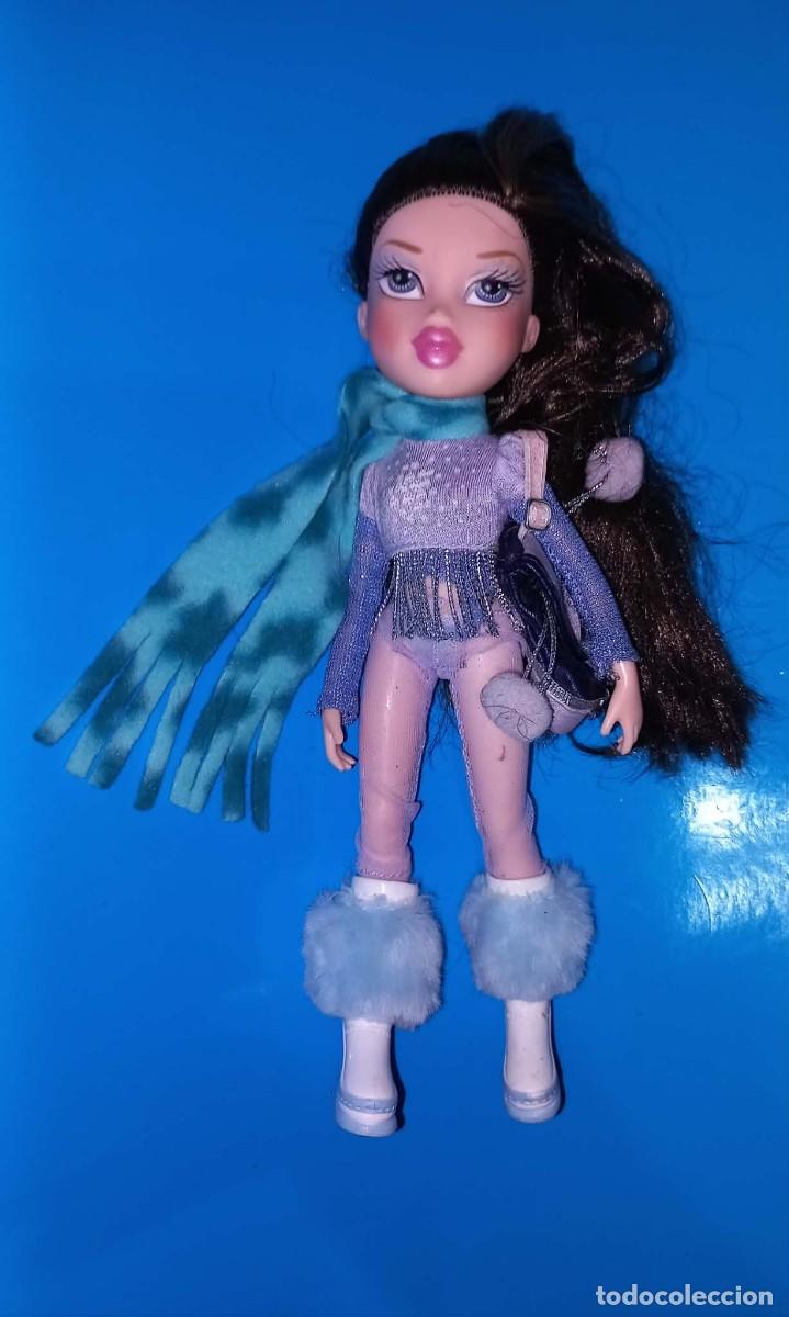 Mu&ntilde;ecas modernas: Preciosa mu&ntilde;eca Bratz Dana Ice Champions - MGA - 2006