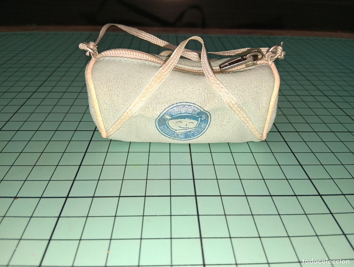 Mu&ntilde;ecas modernas: Bolso de mu&ntilde;eca Bratz - Foto 5