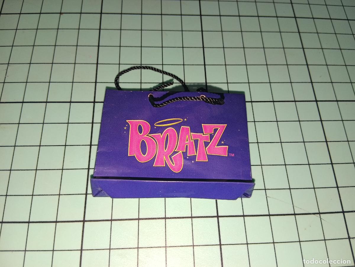 Mu&ntilde;ecas modernas: Bolso de mu&ntilde;eca Bratz - Foto 2