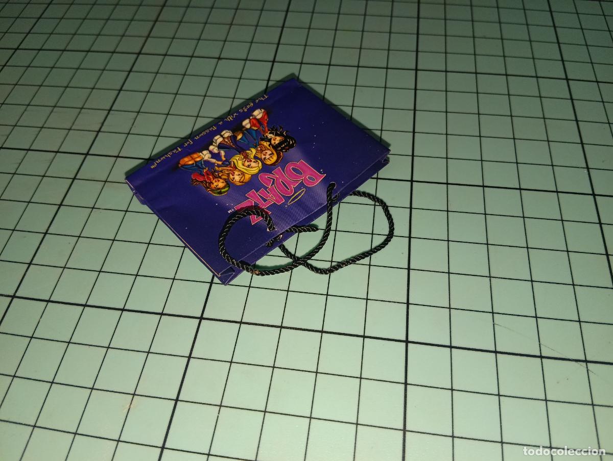 Mu&ntilde;ecas modernas: Bolso de mu&ntilde;eca Bratz - Foto 3