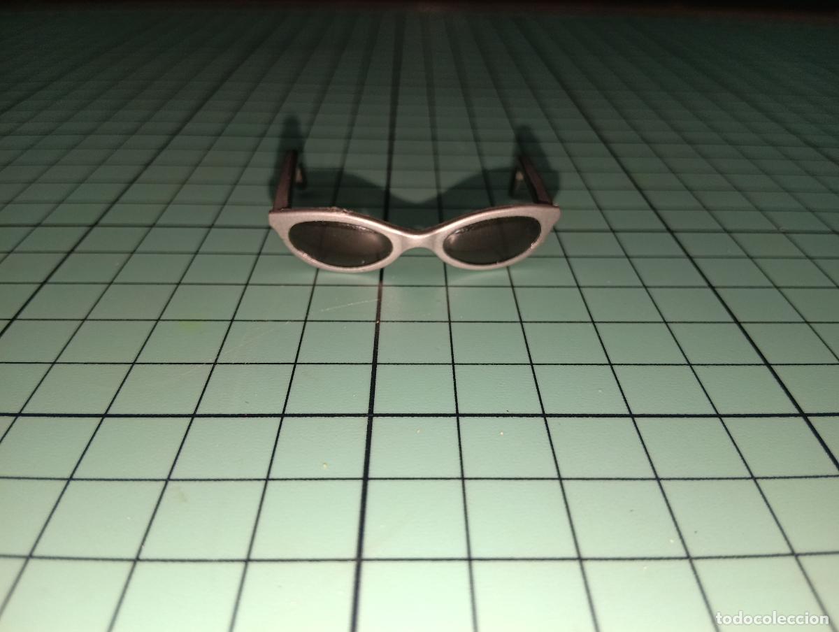 Mu&ntilde;ecas modernas: Gafas de mu&ntilde;eca Bratz