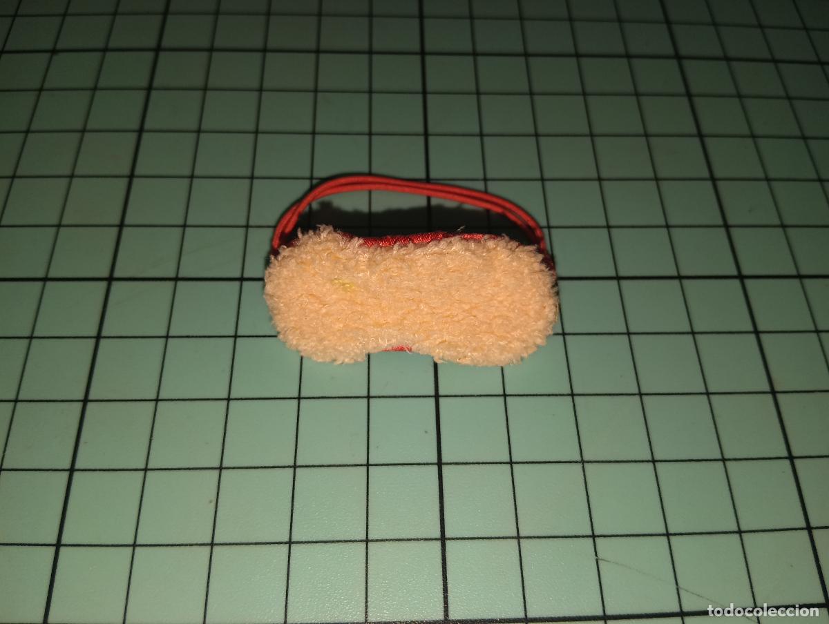Mu&ntilde;ecas modernas: Gafas para dormir de mu&ntilde;eca Barbie o Bratz