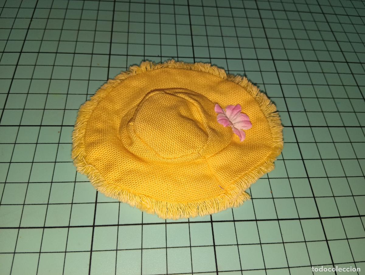 Mu&ntilde;ecas modernas: Sombrero pamela de mu&ntilde;eca Bratz spring blitz