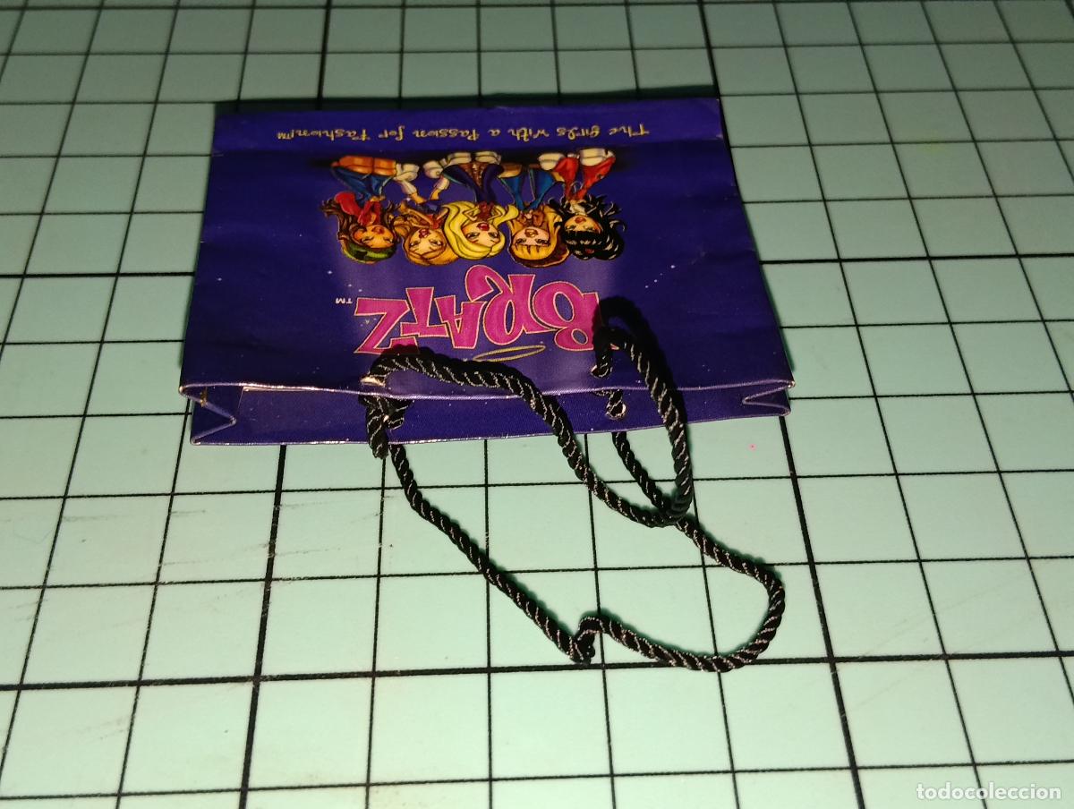 Mu&ntilde;ecas modernas: Bolso paquete de mu&ntilde;eca Bratz - Foto 3