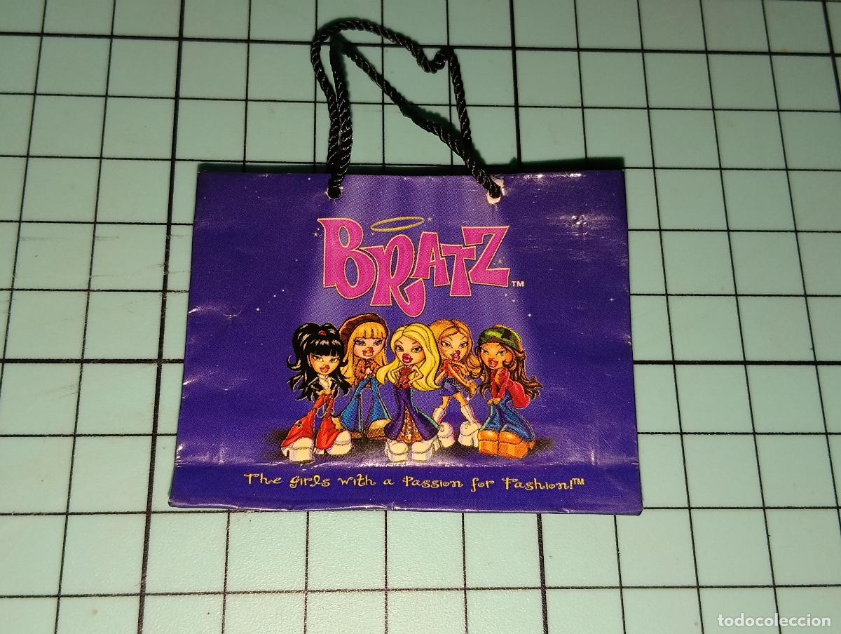 Mu&ntilde;ecas modernas: Bolso paquete de mu&ntilde;eca Bratz - Foto 6