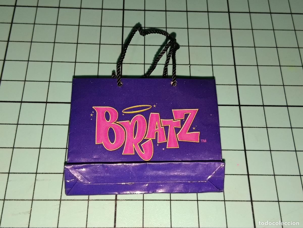 Mu&ntilde;ecas modernas: Bolso paquete de mu&ntilde;eca Bratz