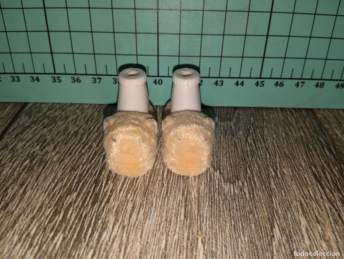 Mu&ntilde;ecas modernas: Zapatos de mu&ntilde;eca Bratz - Foto 2