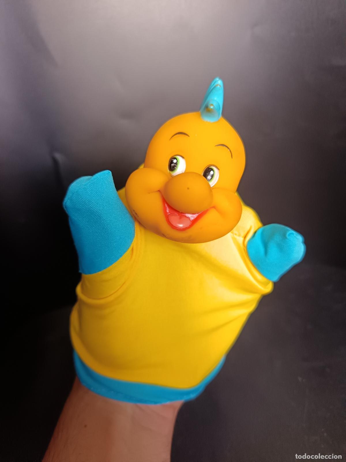 Mu&ntilde;ecas modernas: Flounder amigo de La Sirenita de Disney - Marioneta de tela con cabeza de PVC