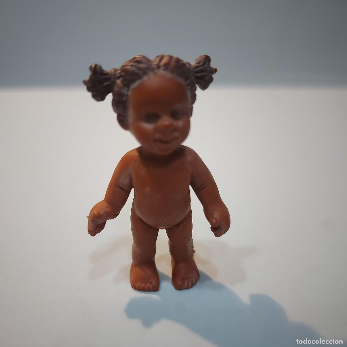 Mu&ntilde;ecas modernas: Mu&ntilde;eca de goma beb&eacute; miniatura , A&Ntilde;OS 90