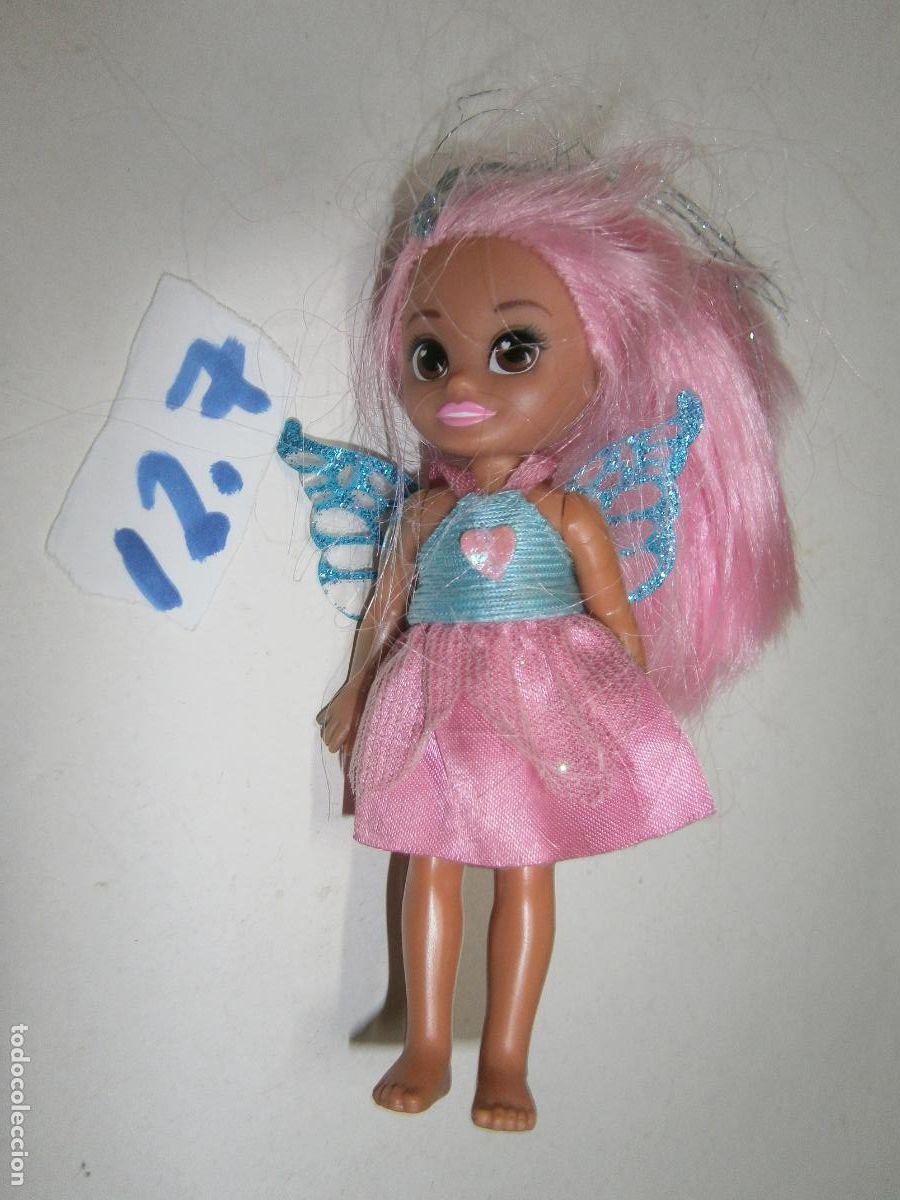 Modern Dolls: PEQUE&Ntilde;A MU&Ntilde;EQUITA CON ALAS PELO ROSA Y VESTIDO