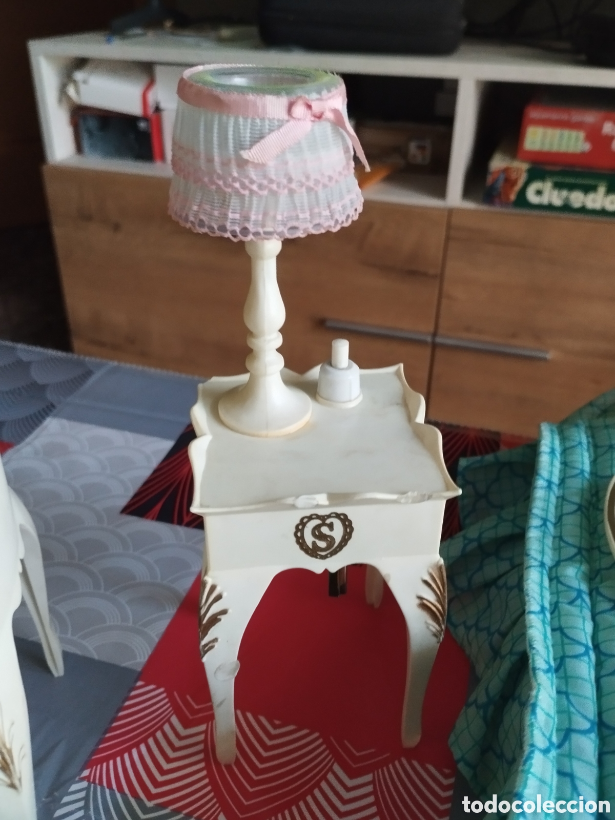 Mu&ntilde;ecas modernas: Sindy lote muebles vintage - Foto 6