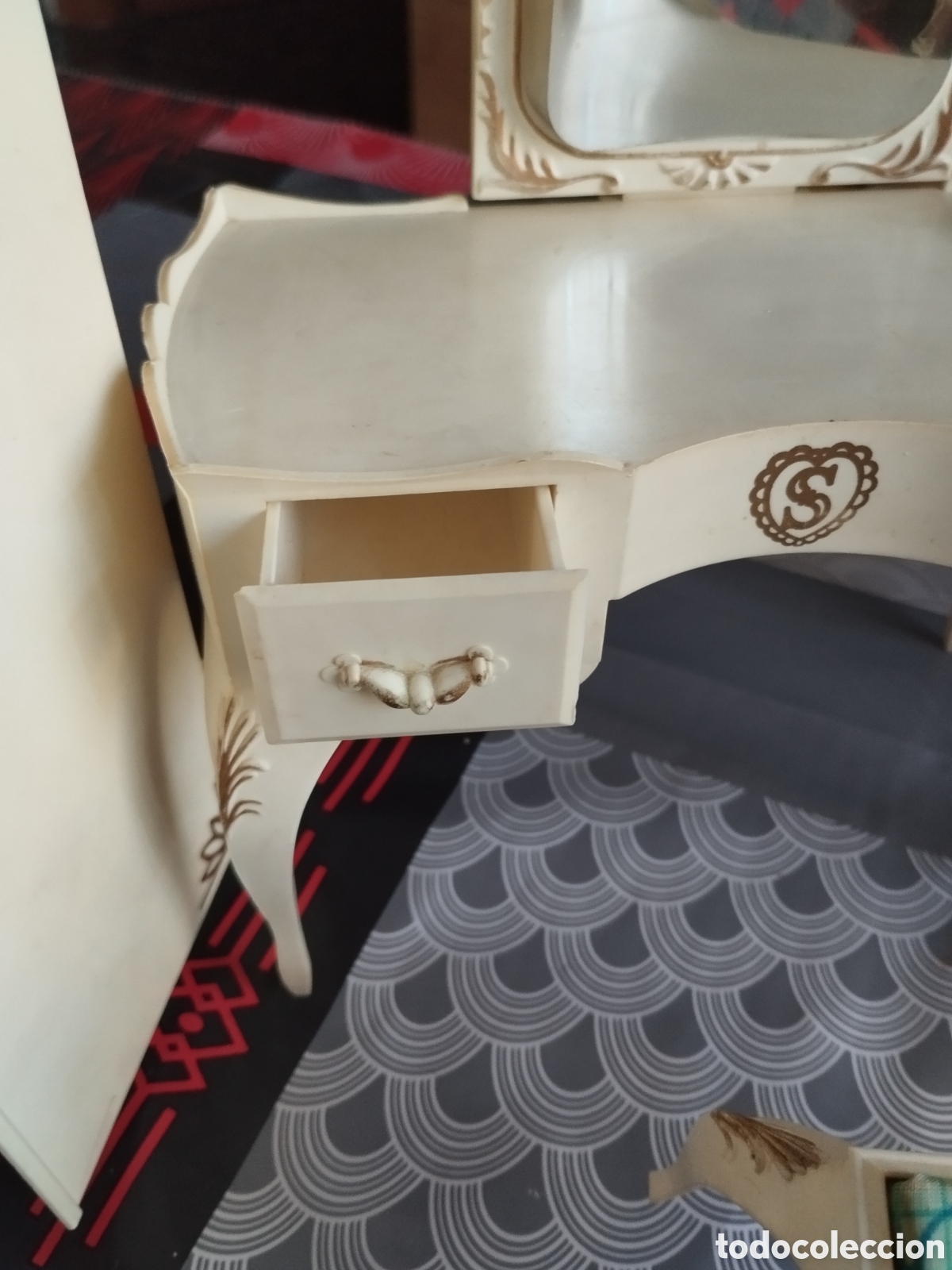 Mu&ntilde;ecas modernas: Sindy lote muebles vintage - Foto 15