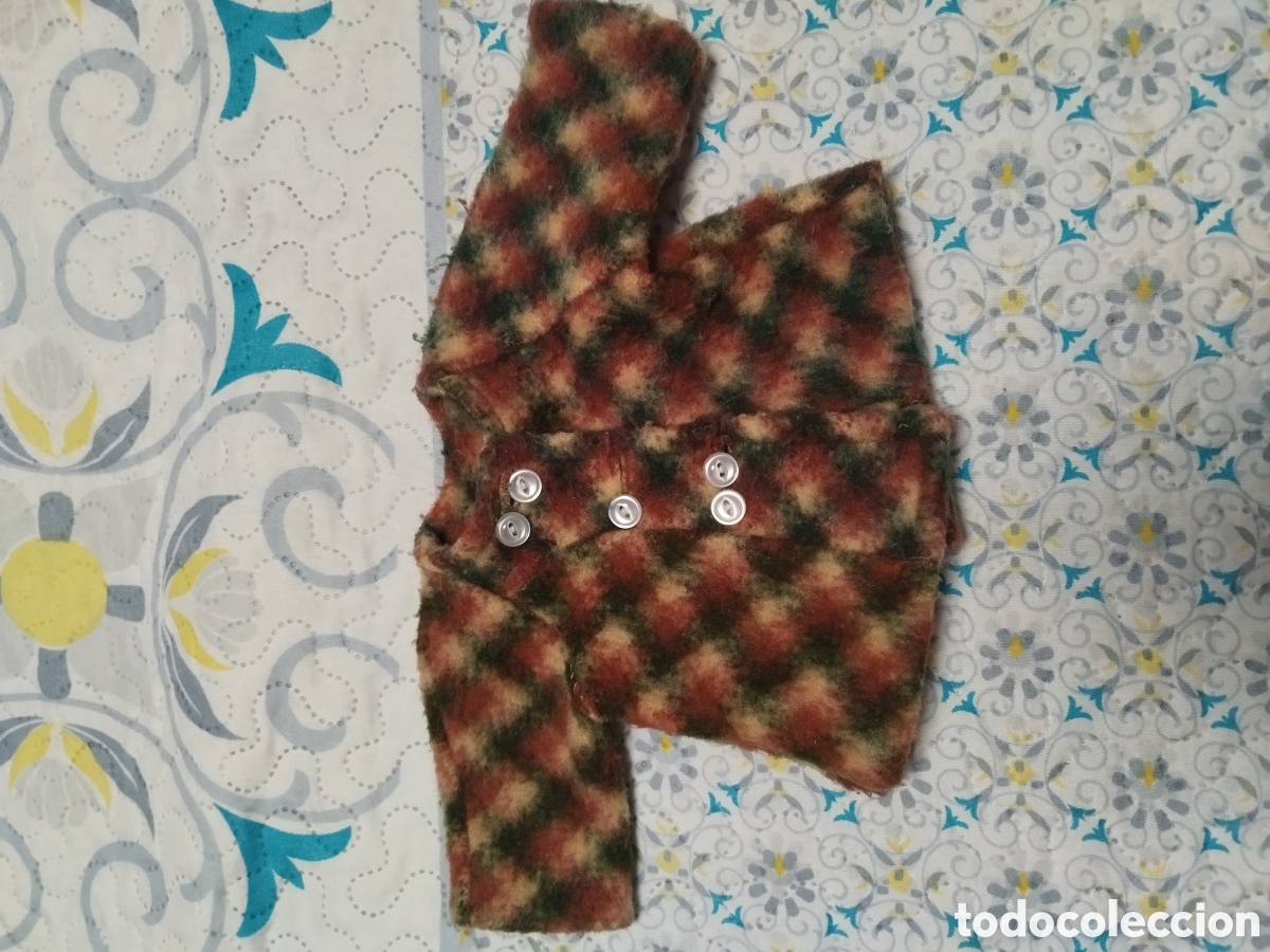 Mu&ntilde;ecas modernas: Abrigo vintage mu&ntilde;eca grande