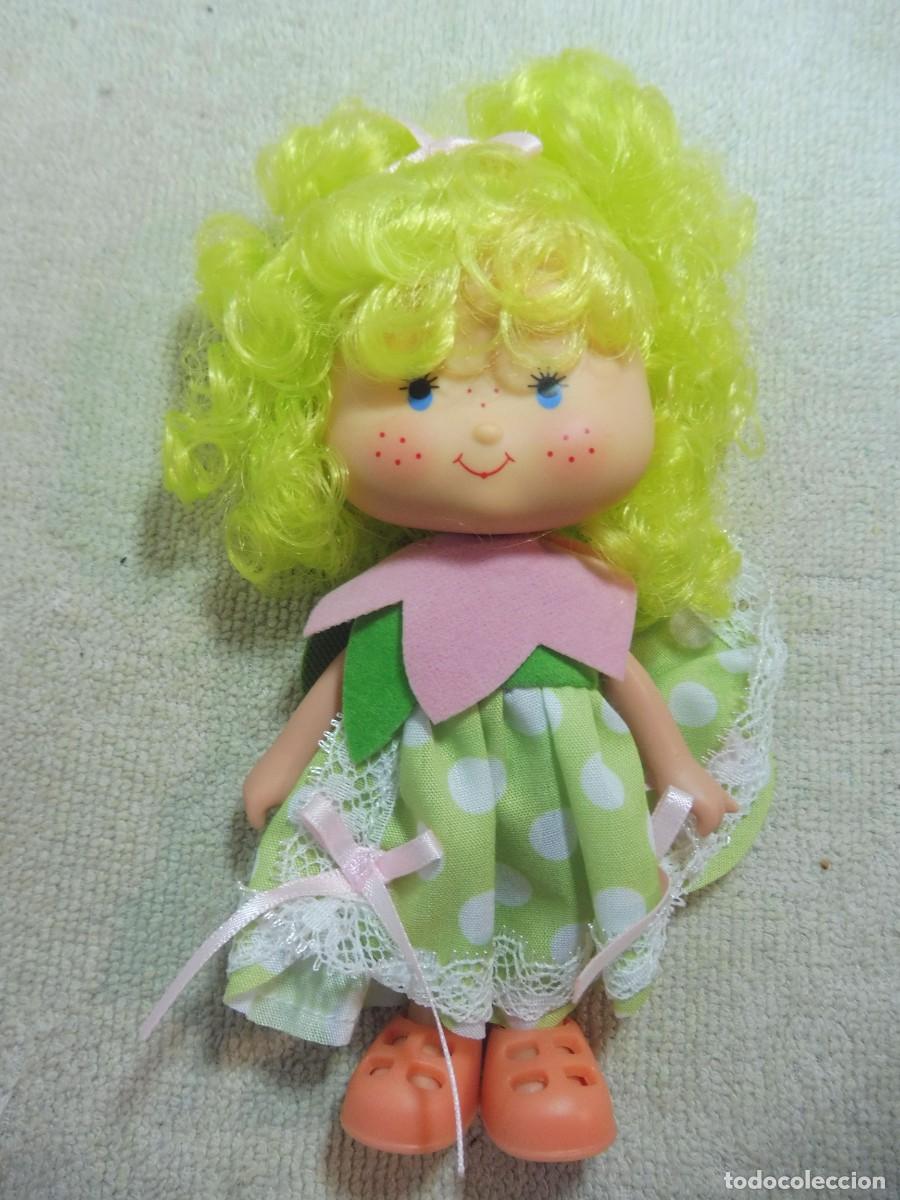 Mu&ntilde;ecas modernas: Tarta de fresa mu&ntilde;eca Tarta de lim&oacute;n colecci&oacute;n planeta deAgostini