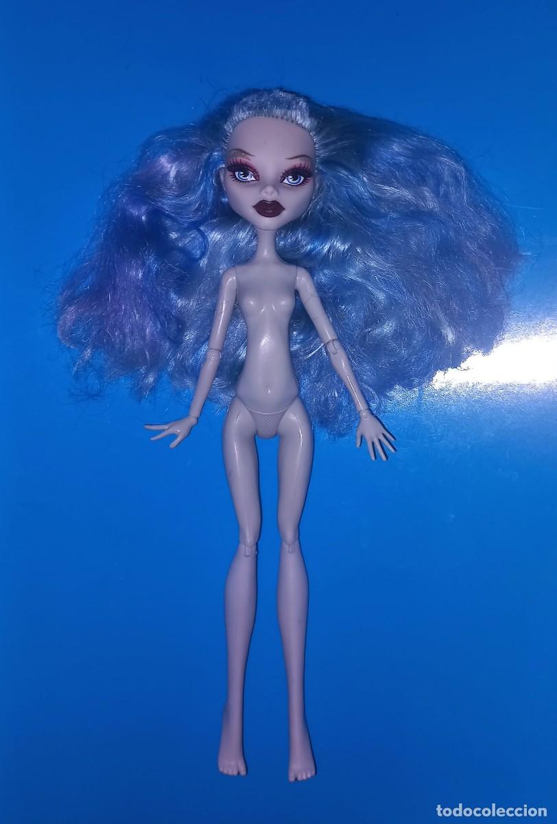 Mu&ntilde;ecas modernas: Mu&ntilde;eca Monster High, Ghoulia Yelps, Dawn of the Dance - Mattel - 2011