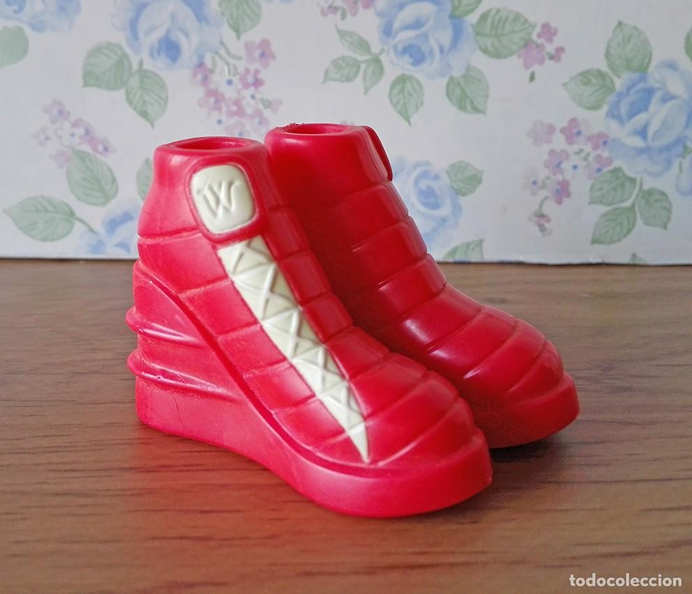 Mu&ntilde;ecas modernas: Botas botines rosa fucsia de mu&ntilde;eca, marca W