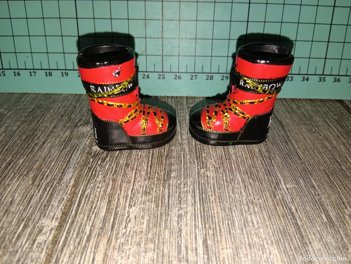 Mu&ntilde;ecas modernas: Zapatos botas de mu&ntilde;eca Rainbow high - Foto 4