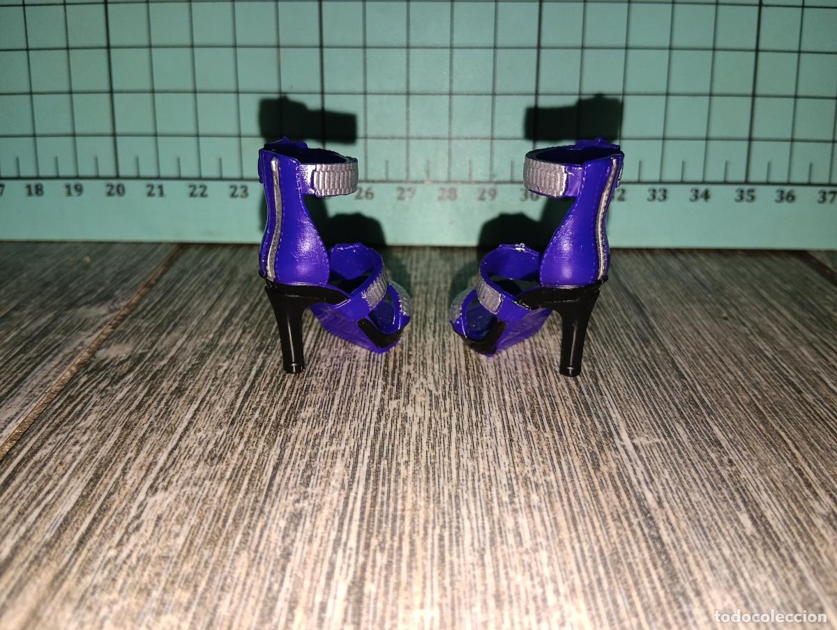 Mu&ntilde;ecas modernas: Zapatos de mu&ntilde;eca Rainbow high - Foto 3