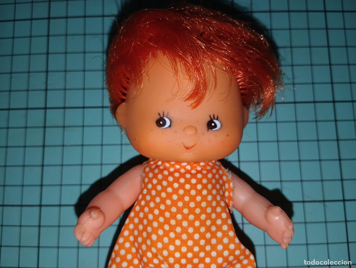 Mu&ntilde;ecas modernas: Mu&ntilde;eca Linda toyse naranja a&ntilde;os 80 tarta fresa
