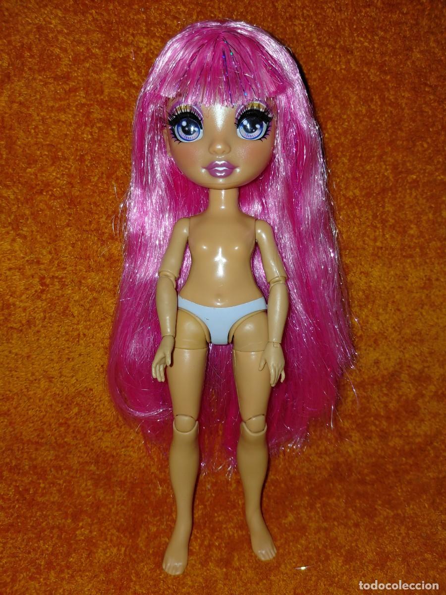 Mu&ntilde;ecas modernas: MU&Ntilde;ECA RAINBOW HIGH AVERY STYLES CON PELUCA MGA