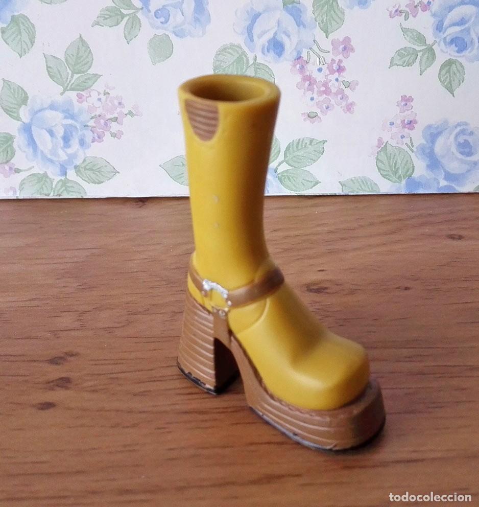 Mu&ntilde;ecas modernas: Zapato para mu&ntilde;eca Bratz, bota alta verde