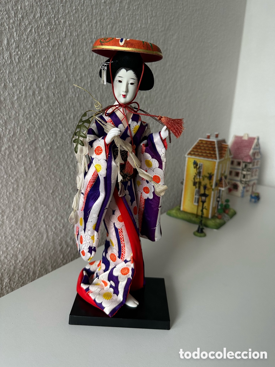 Mu&ntilde;ecas modernas: Vintage japanische Fuji Musume Puppe Yoshitoku 31 cm mit Schutzbox