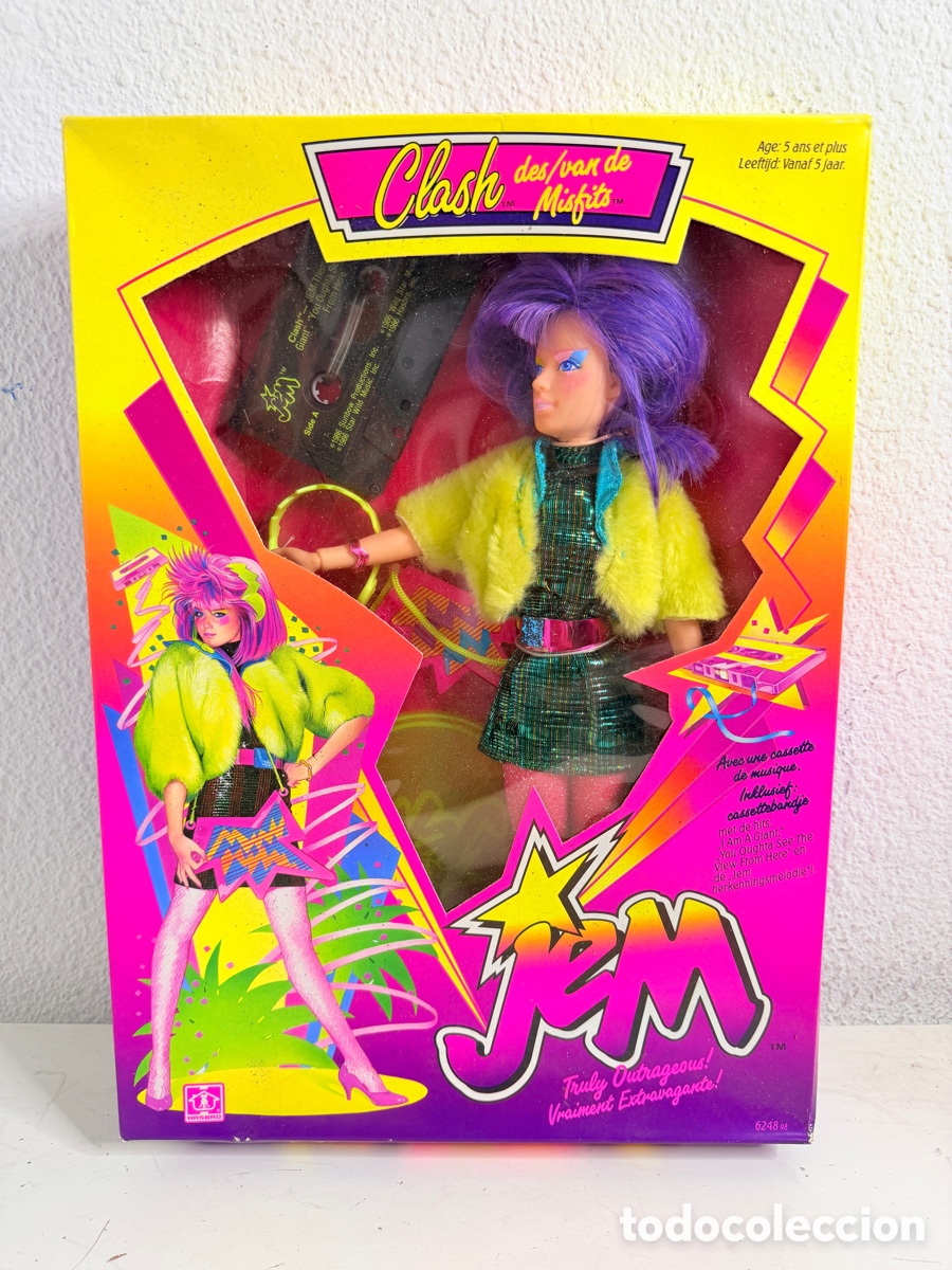 Mu&ntilde;ecas modernas: Clash of the Misfits Jem and the Holograma fabricada por Hasbro en 1986