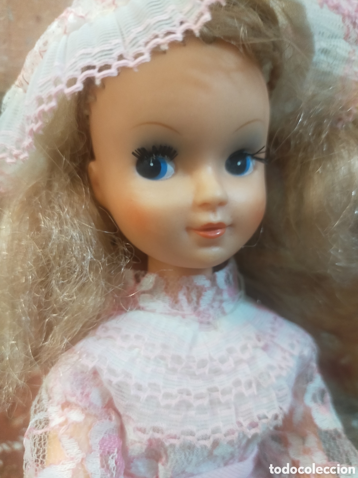Mu&ntilde;ecas modernas: Mu&ntilde;eca Fleur parecida a Sindy - Foto 9