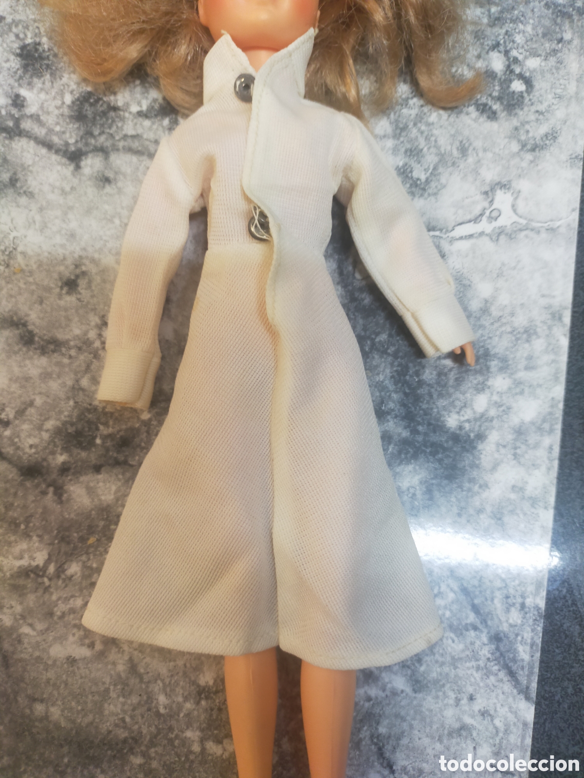 Modern Dolls: Vestido posiblemente Sindy, desconozco