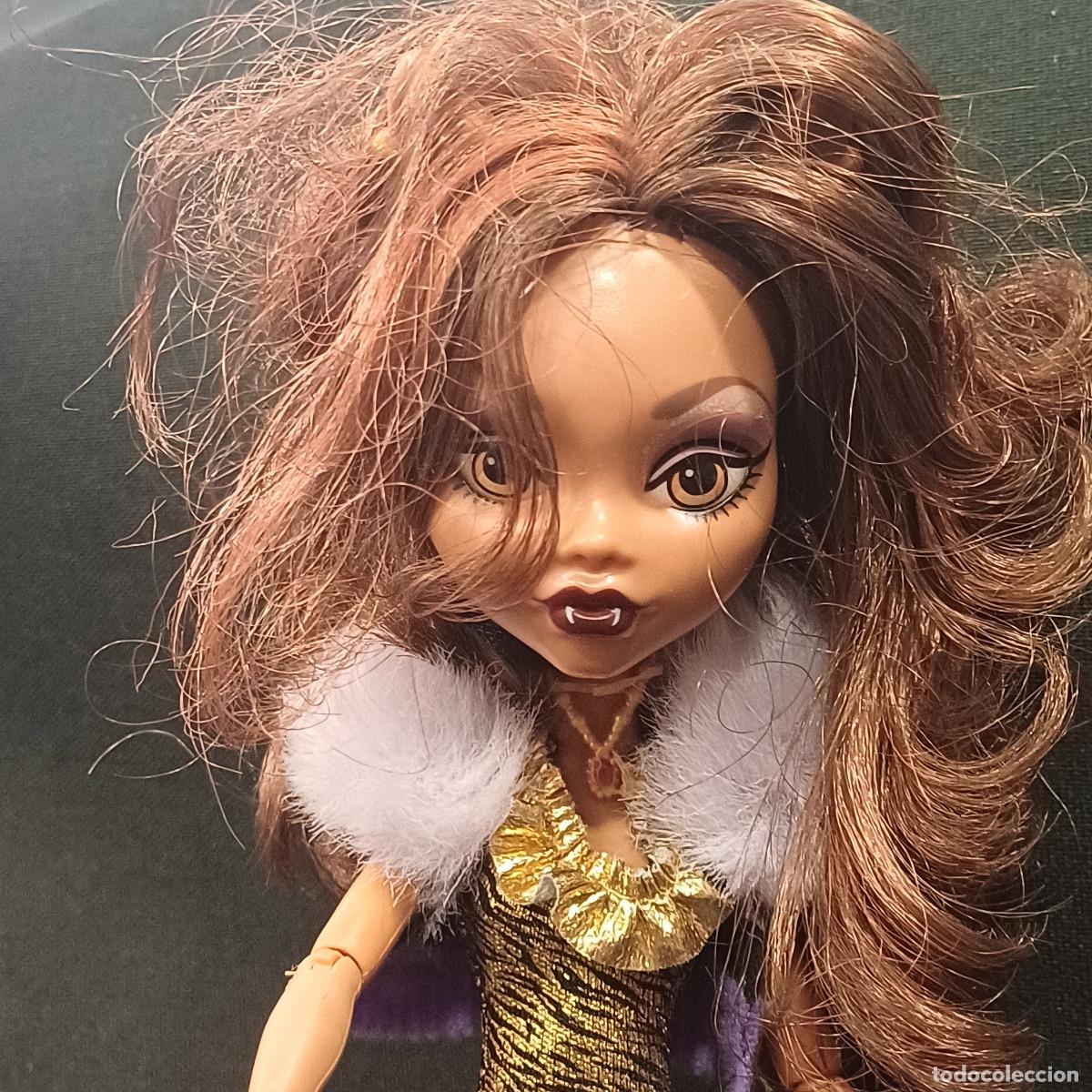 Poup&eacute;es Modernes: MONSTER HIGH CLAWDEEN WOLF GHOULS ALIVE/MATTEL.