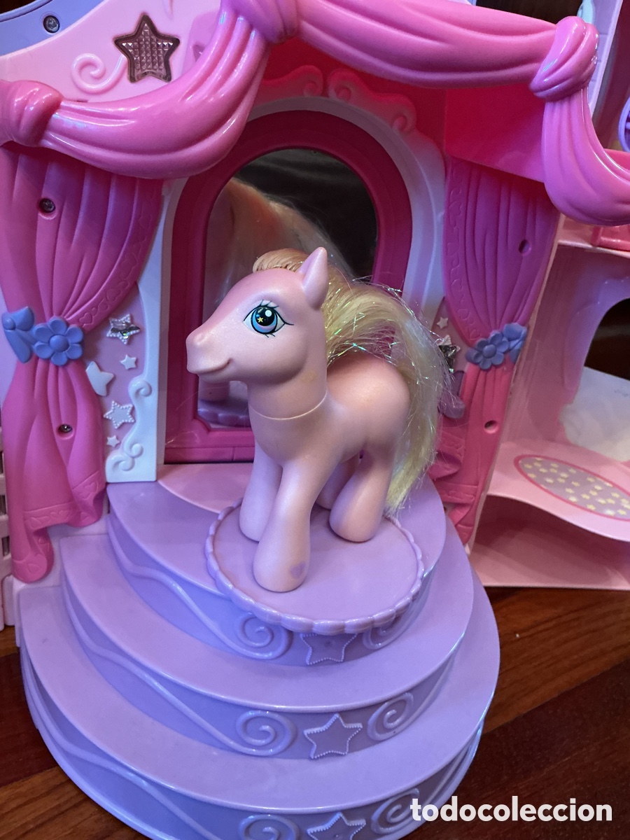 Mu&ntilde;ecas modernas: My Little Ponny Cupcake - Generaci&oacute;n 3 o G3 de Hasbro - lanzada originalmente en 2004