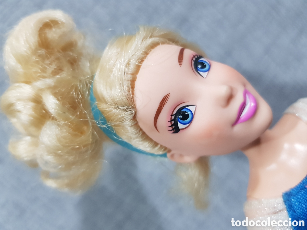 Mu&ntilde;ecas modernas: MU&Ntilde;ECA PRINCESAS DISNEY LA CENICIENTA HASBRO 2015 - Foto 3