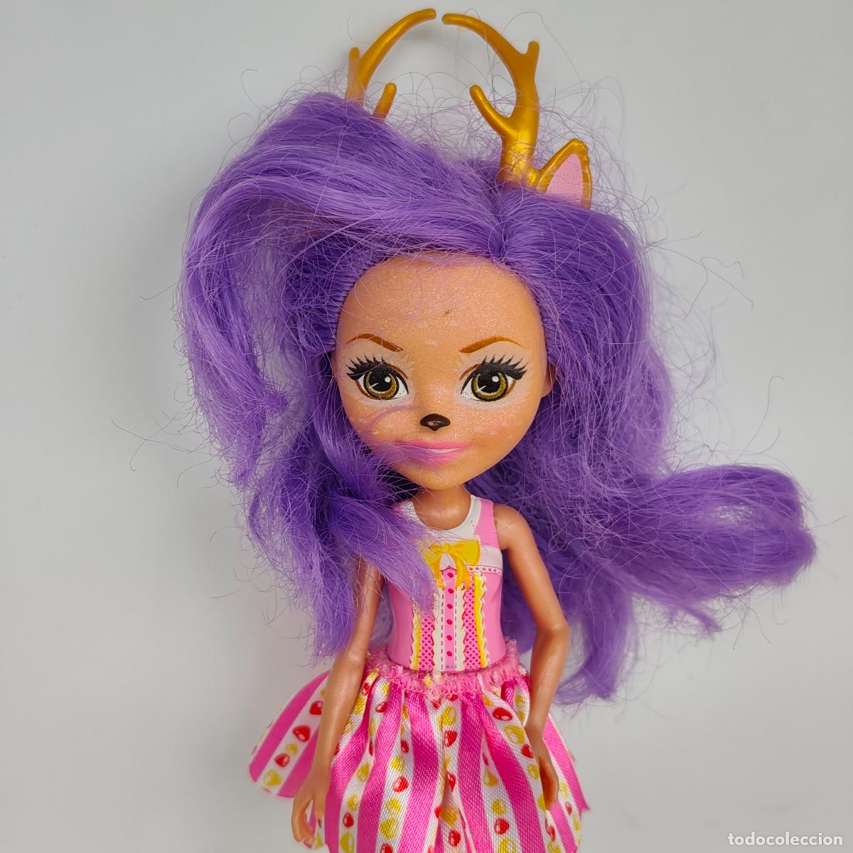 Mu&ntilde;ecas modernas: mu&ntilde;eca Danessa Deer Ciervo de la colecci&oacute;n Enchantimals de Mattel