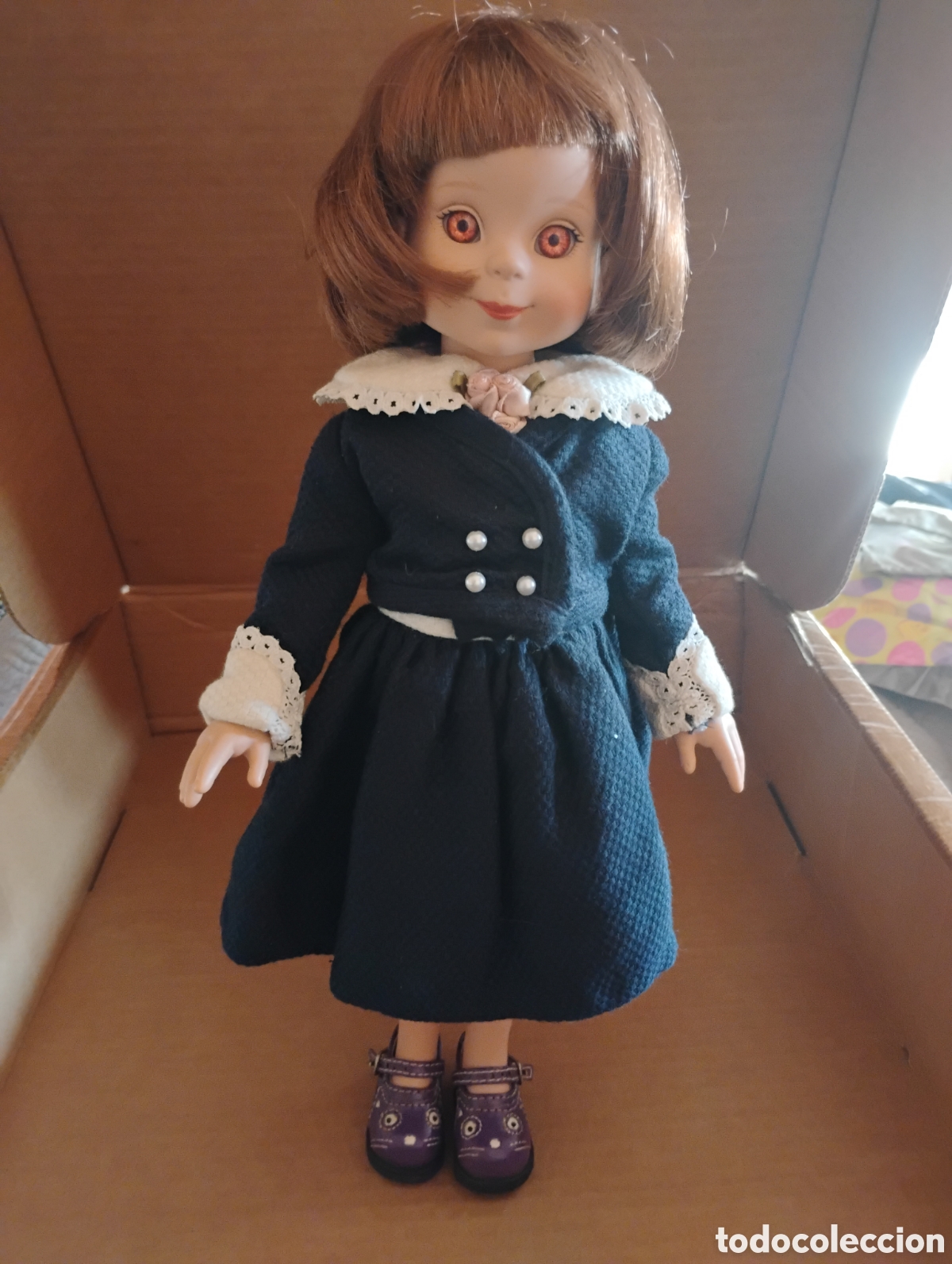 Mu&ntilde;ecas modernas: &diams;Mu&ntilde;eca Betsy McCall 14&rdquo; (35 cm) - Robert Tonner 1996 - Con Conjunto Azul Original + Vestido Extra