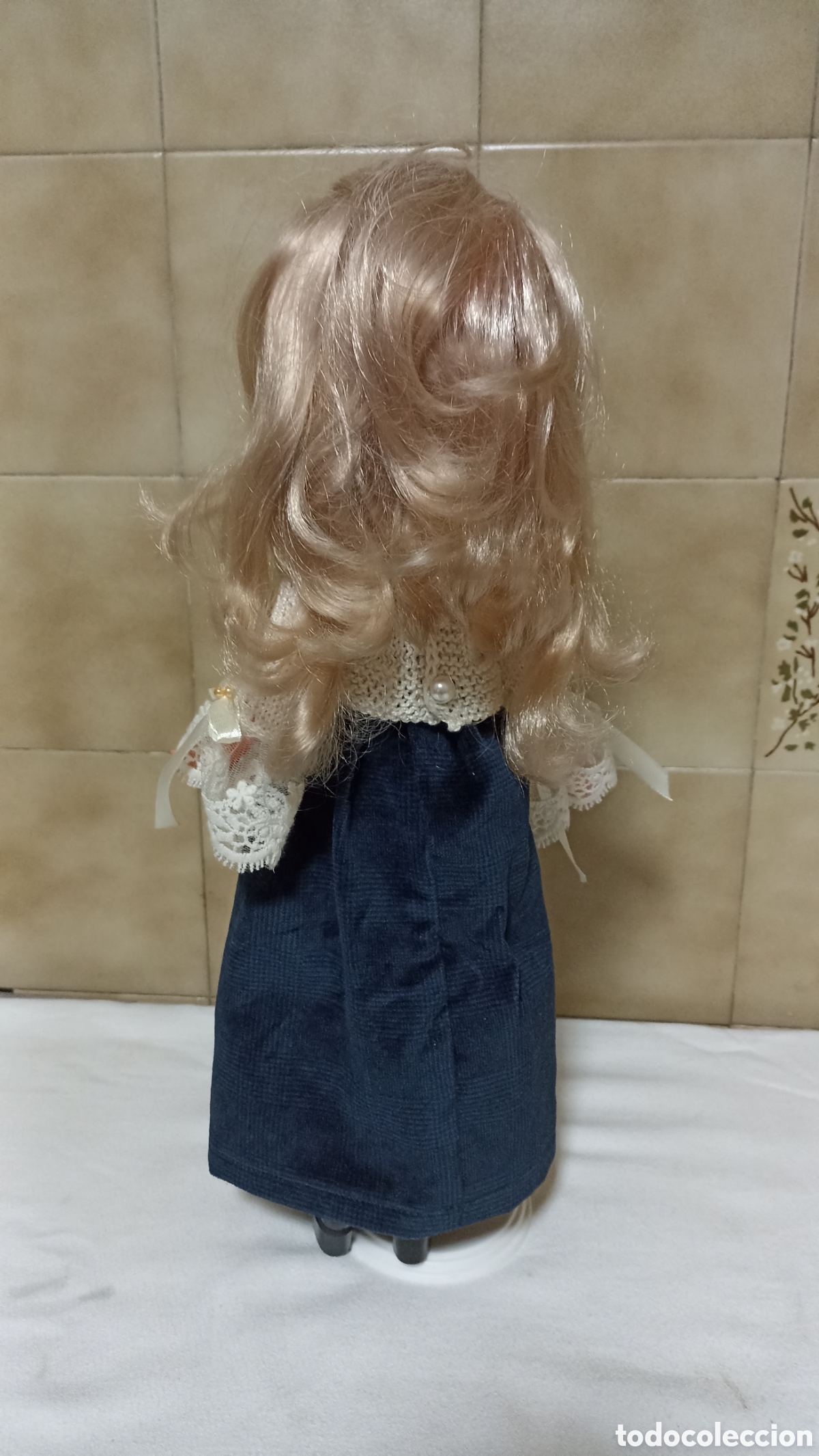 Mu&ntilde;ecas modernas: Mu&ntilde;eca Rubia y Vestida - Foto 3