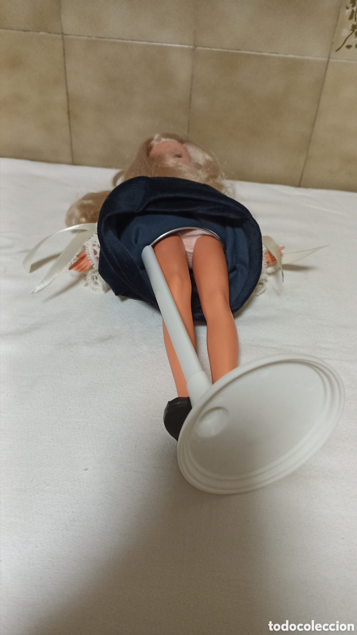 Mu&ntilde;ecas modernas: Mu&ntilde;eca Rubia y Vestida - Foto 4