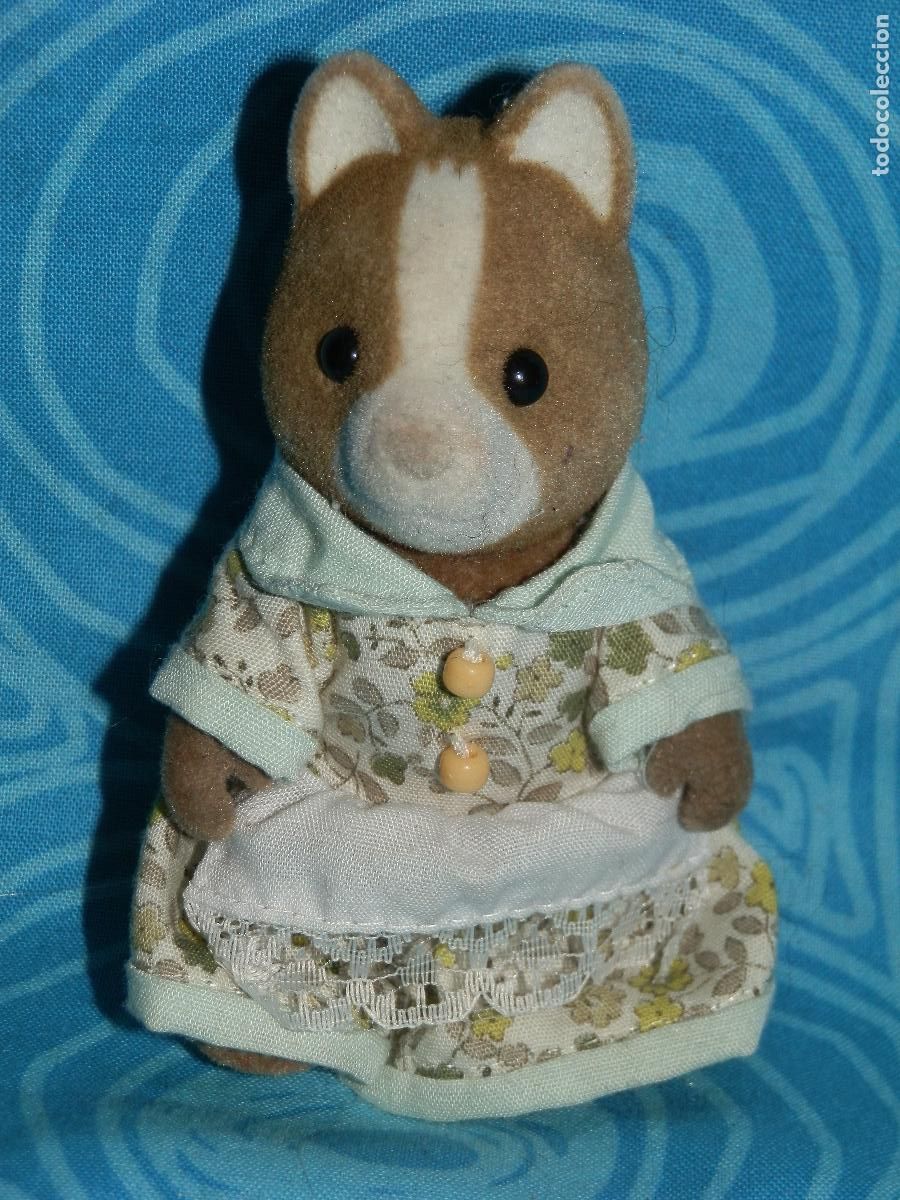 Mu&ntilde;ecas modernas: SYLVANIAN FAMILIES PERRITA MAMA CORGI